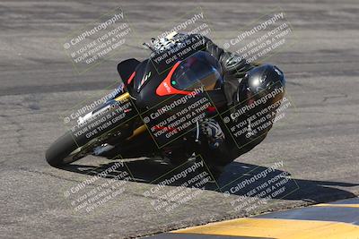 media/Mar-24-2025-Moto Forza (Mon) [[57ce5c5cff]]/1-Advanced Group/Session 2 (Bowl)/